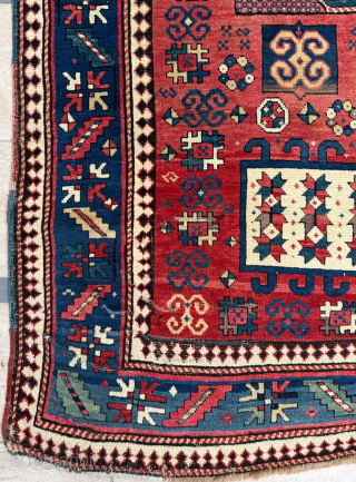 Mid 19th century Karachop Rug, size 180 x 220 cm. Please send me direct mail.

emreaydin10@icloud.com

Instagram - @emreaydinrug                
