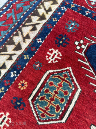 Mid 19th century Fahrola Prayer Rug. Size 115 x 142 cm. Please send me direct mail.

emreaydin10@icloud.com

Instagram - @emreaydinrug               