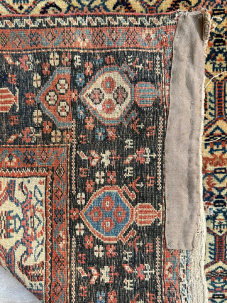 Late of the 19th century Melayer rug. Size 120 x 170 cm. Please send me direct mail.

emreaydin10@icloud.com

Instagram - @emreaydinrug              