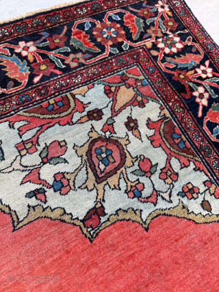 Late of the 19th century Persian Fereghan Rug. Size 130 x 195 cm. 
Please send me direct mail.

emreaydin10@icloud.com

Instagram - @emreaydinrug             