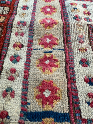 Anatolian Mihalic Rug. Circa 1860-1870. Size 107 x 115 cm. Please send me direct mail.

emreaydin10@icloud.com

Instagram - @emreaydinrug 

               