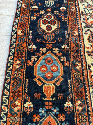 Late of the 19th century Melayer rug. Size 120 x 170 cm. Please send me direct mail.

emreaydin10@icloud.com

Instagram - @emreaydinrug              