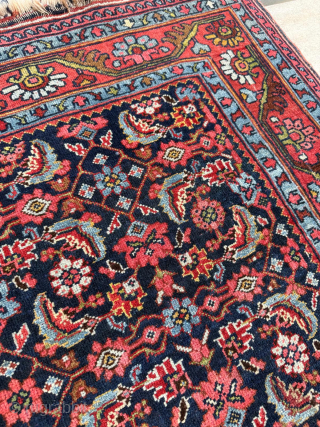 Late of the 19th century Bidjar Rug. Generally good condition. Size 118 x 203 cm. Please send me direct mail.

emreaydin10@icloud.com

@Emreaydinrug             