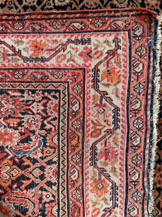 Late 19th century Persian Fereghan Rug. Thin quality. Size 114 x 197 cm. Please send me direct mail.

emreaydin10@icloud.com

Instagram - @emreaydinrug             