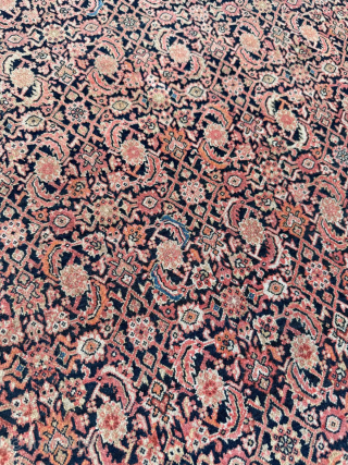 Late 19th century Persian Fereghan Rug. Thin quality. Size 114 x 197 cm. Please send me direct mail.

emreaydin10@icloud.com

Instagram - @emreaydinrug             