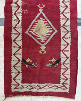Late 19th century Sarkoy Yastik, size 50 x 85 cm. Please send me direct mail.
emreaydin10@icloud.com
Instagram - @emreaydinrug
