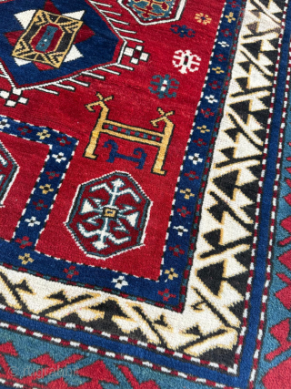 Antique Caucasian Fahrola Prayer Rug 
Circa 1870s. Size : 115 x 142 cm
Please send me direct mail.

emreaydin10@icloud.com

Instagram - @emreaydinrug              