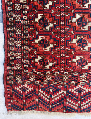 Circa 1870s Turkman Tekke Wedding Rug. Square size size, 103 x 103 cm. Please send me direct mail.

emreaydin10@icloud.com

Instagram - @emreaydinrug 

            