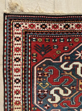 Circa 1870 Cloudband rug, size 145 x 185 cm. Please send me direct mail.

emreaydin10@icloud.com

Instagram - @emreaydinrug                 