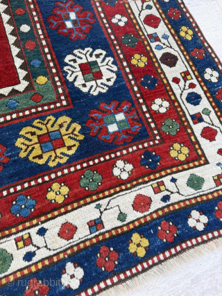 Dated Caucasian Lambolo Rug. Size 128 x 205 cm. Please send me direct mail.

emreaydin10@icloud.com

Instagram - @emreaydinrug                 