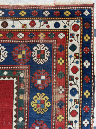 Dated Caucasian Lambolo Rug. Size 128 x 205 cm. Please send me direct mail.

emreaydin10@icloud.com

Instagram - @emreaydinrug                 