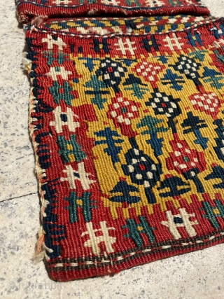Qhasqai Bagface Circa 1880 size 23 x 44 cm. Please send me directly mail. emreaydin10@icloud.com                  