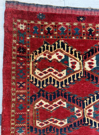 Mid 19th century Turkman Ersari Chuval, Size 90 x 144 cm. Please send me direct mail.

emreaydin10@icloud.com

Instagram - @emreaydinrug               