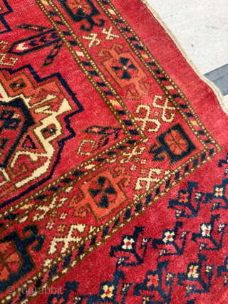 Circa 1860s Turkman Tekke Chuval, Size 100 x 146 cm. Please send me direct mail.

emreaydin10@icloud.com

Instagram - @emreaydinrug                