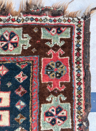 Circa 1870 Shahsevan Wool Bagface. Size 56 x 48 cm. Please send me direct mail.

emreaydin10@icloud.com

Instagram - @emreaydinrug                