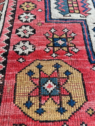 Circa 1870 Anatolian Bergama Rug. Size 145 x 190 cm. Please send me direct mail.

emreaydin10@icloud.com

Instagram - @emreaydinrug                