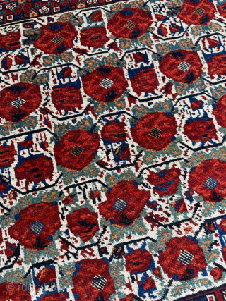 Circa 1870 Khamseh Bag. Good condition. Size 75 x 84 cm. Please send me direct mail.

emreaydin10@icloud.com

Instagram - @emreaydinrug 

              