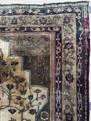 Late 19th century Silk Muhteshem Keshan Rug. Size 127 x 200 cm. Please send me direct mail.

emreaydin10@icloud.com

Instagram - @emreaydinrug              