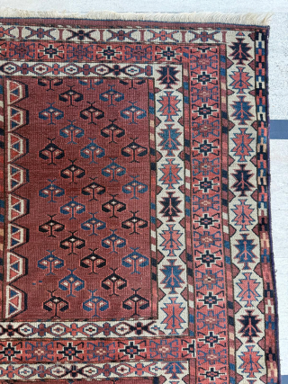 Mid 19th Century Yomud Engsi , size 140 x 170 cm. Please send me direct mail.
emreaydin10@icloud.com
Instagram - @emreaydinrug