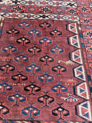 Mid 19th Century Yomud Engsi , size 140 x 170 cm. Please send me direct mail.
emreaydin10@icloud.com
Instagram - @emreaydinrug