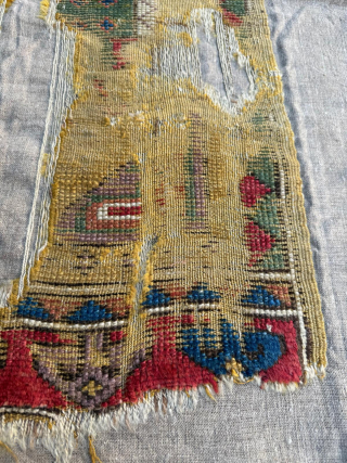 18th century Cappadocia Fragment, size 80 x 100 cm. Please send me direct mail.
emreaydin10@icloud.com
Instagram - @emreaydinrug