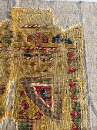 18th century Cappadocia Fragment, size 80 x 100 cm. Please send me direct mail.
emreaydin10@icloud.com
Instagram - @emreaydinrug