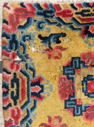 19th century Chinese Bag. Size 66 x 72 cm. Please send me direct mail.
emreaydin10@icloud.com
Instagram - @emreaydinrug