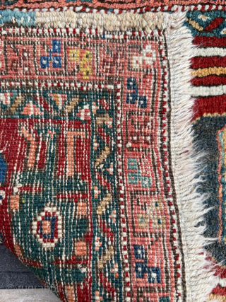 Late 19th century Heriz Yastık, Size 48 x 109 cm. Please send me direct mail.

emreaydin10@icloud.com

Instagram - @emreaydinrug                