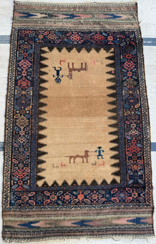 Mid 19th century Baluch Rug
Dimensions: 80 x 135 cm

Please send me direct mail.

emreaydin10@icloud.com

Instagram - @emreaydinrug                  