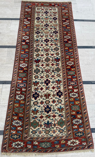 Circa 1870. White background kuba shirvan rug. Great condition. Dimensions: 96 x 250 cm. Please send me direct mail.

emreaydin10@icloud.com

Instagram - @emreaydinrug            
