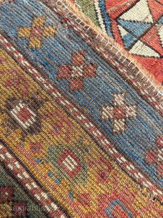 Circa 1870 Cloudband Rug, size 132 x 232 cm. Please send me direct mail.
emreaydin10@icloud.com
Instagram - @emreaydinrug