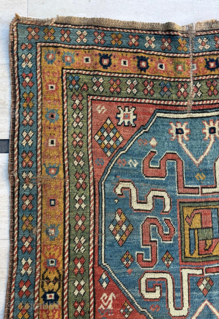 Circa 1870 Cloudband Rug, size 132 x 232 cm. Please send me direct mail.
emreaydin10@icloud.com
Instagram - @emreaydinrug