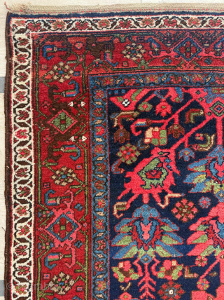 Late 19th Century Kurd Bidjar Rug. Size 127 x 190 cm. Please send me direct mail.
emreaydin10@icloud.com
Instagram - @emreaydinrug