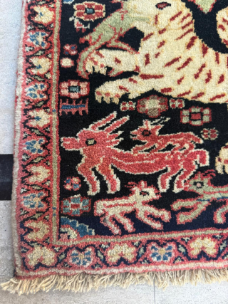 Circa 1890 Couple Bidjar Bags, great condition, size 38 x 38 cm ( Same size ) Please send me direct mail.

emreaydin10@icloud.com

Instagram - @emreaydinrug          