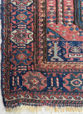 Mid 19th century Shahsevsn Sumac Bagface
Size 56 x 69 cm
Please send me direct mail.
emreaydin10@icloud.com
Instagram - @emreaydinrug