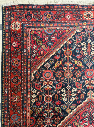 Circa 1900 Mahal Rug. Size 135 x 206 cm. Please send me direct mail.

emreaydin10@icloud.com

Instagram - @emreaydinrug                 
