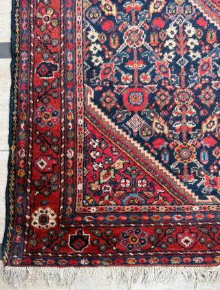 Circa 1900 Mahal Rug. Size 135 x 206 cm. Please send me direct mail.

emreaydin10@icloud.com

Instagram - @emreaydinrug                 