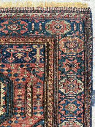 Mid 19th century Shahsevsn Sumac Bagface
Size 56 x 69 cm
Please send me direct mail.
emreaydin10@icloud.com
Instagram - @emreaydinrug