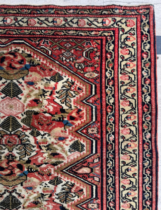 Circa 1880s Melayer Bag. Has thin woven quality. Size 80 x 105 cm. Please send me direct mail.

emreaydin10@icloud.com

Instagram - @emreaydinrug             