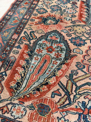 Late 19th century Baktiari Rug. Size 148 x 206 cm. Please send me direct mail.
emreaydin10@icloud.com
Instagram - @emreaydinrug