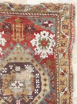 Yuntdag Yastik Circa 1850 size 63x98 cm                          