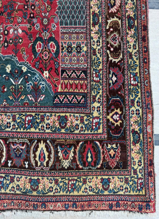 Late 19th century Persian Kashkuli Rug. Fine quality. Size 165 x 255 cm. Please send me direct mail.

emreaydin10@icloud.com

Instagram - @emreaydinrug             