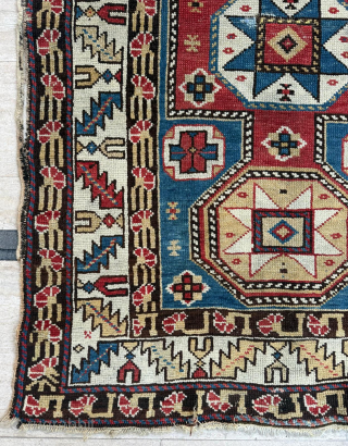 Late 19th century Caucasian Shirvan Rug. Size 87 x 130 cm. Please send me direct mail.
emreaydin10@icloud.com
Instagram - @emreaydinrug
