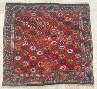 Mid 19th Century Anatolian Bergama Rug 125x123 cm                         