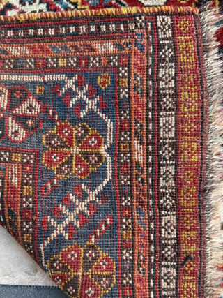 Late of the 19th century Khamse Rug Size 111 x 136 cm
 Please send me direct mail.

emreaydin10@icloud.com

Instagram - @emreaydinrug
              