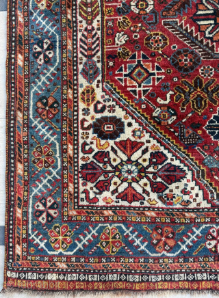 Late of the 19th century Khamse Rug Size 111 x 136 cm
 Please send me direct mail.

emreaydin10@icloud.com

Instagram - @emreaydinrug
              