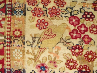 beautiful antique kerman 
140*200 good condition.
                           