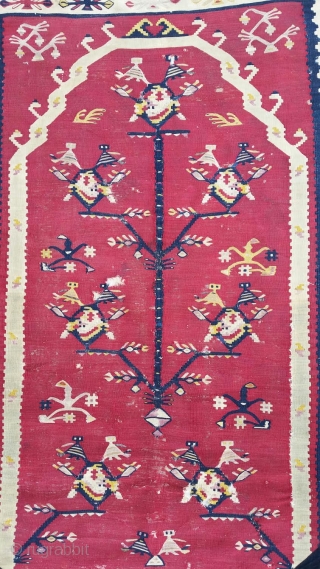 Extremely fine Sarkoy kilim, circa 1850, with great design, nice colors.                      