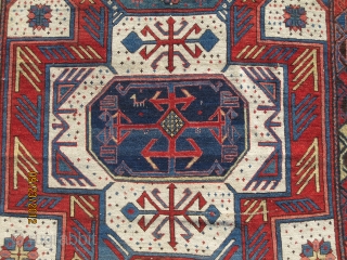 Sexy Kuba rug,circa 1860, with bold and rare design, in very good condition with oxidation to brown, measuring 5'-1" x 3'-8" or 155 cm x 124 cm, great wool and supple handle.  ...