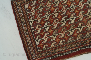 Shahsavan flatweave, antique, ca. 70 x 50 cm

Frontpanel of a Khorjin

A very nice piece with old and beautiful colours in good condition!

Collectors piece!


This rug was exported from Iran before 1st January 2015 